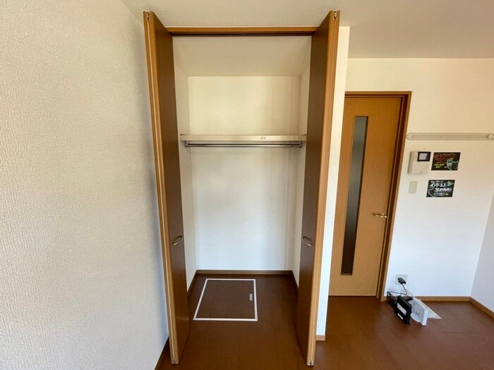 物件内観写真7　(収納)