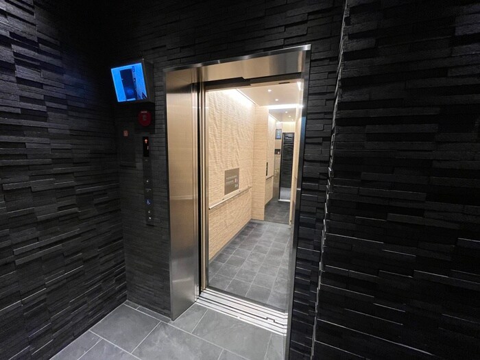 物件外観写真4　(建物設備)