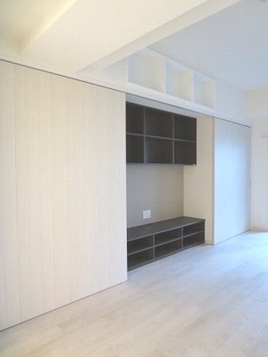 物件内観写真11　(収納)