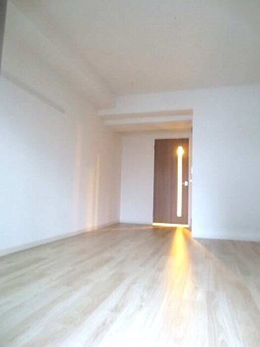 物件内観写真15　(居室)