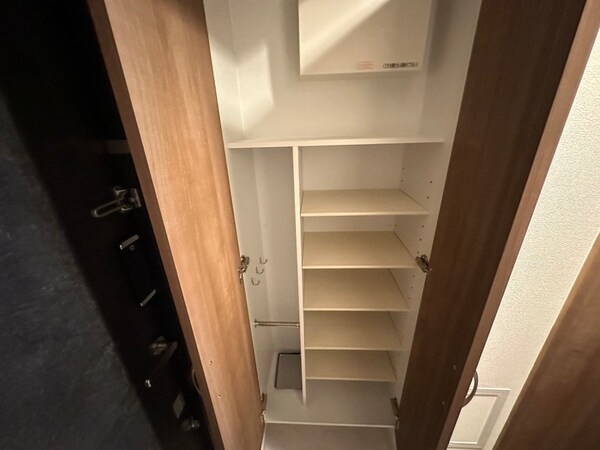 靴箱
