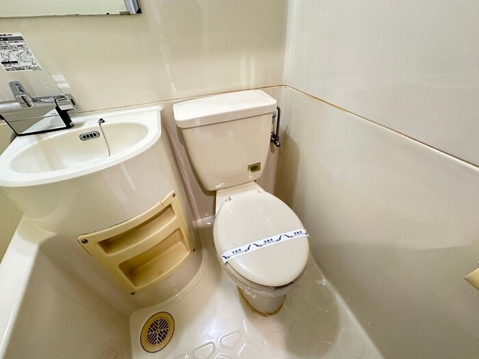 物件内観写真11　(トイレ)