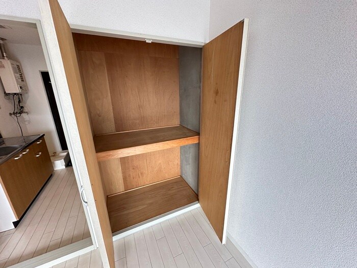 物件内観写真14　(収納)