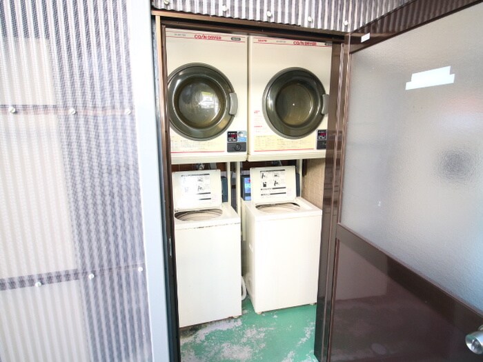 物件外観写真4　(建物設備)