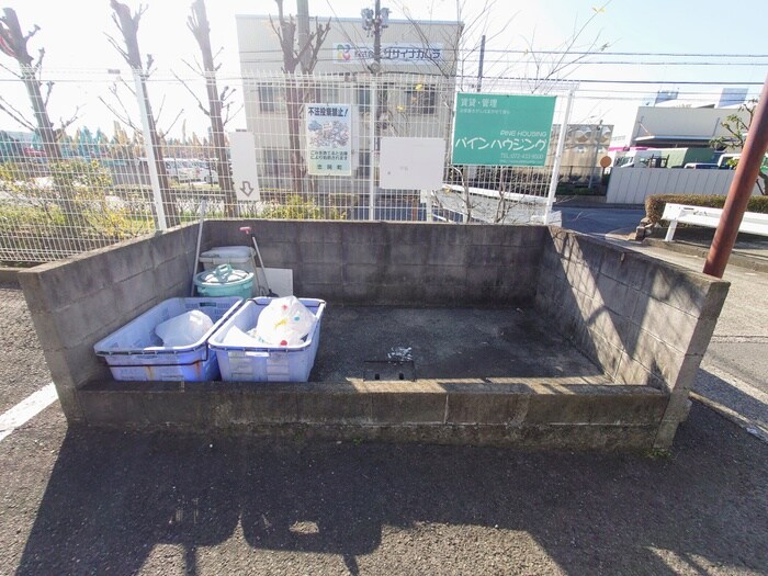 物件外観写真6　(建物設備)