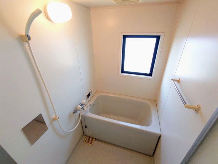 物件内観写真12　(バス／シャワールーム等)