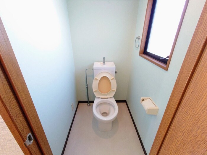 物件内観写真13　(トイレ)