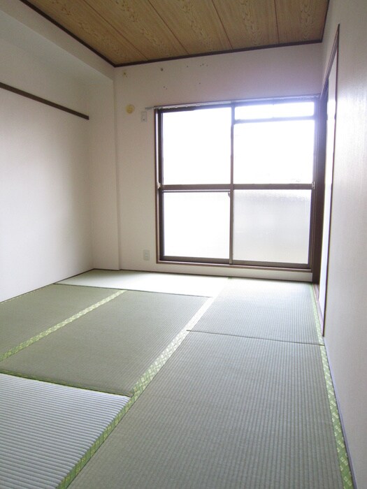 物件内観写真12　(居室)