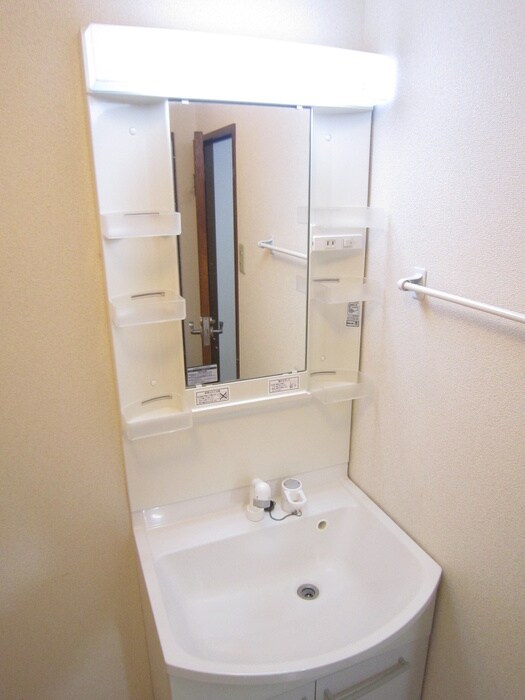 物件内観写真14　(洗面)