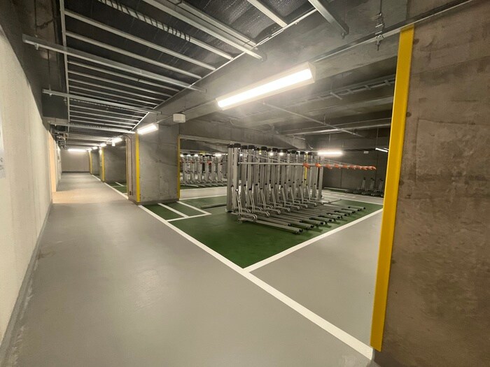 物件外観写真4　(駐輪場)