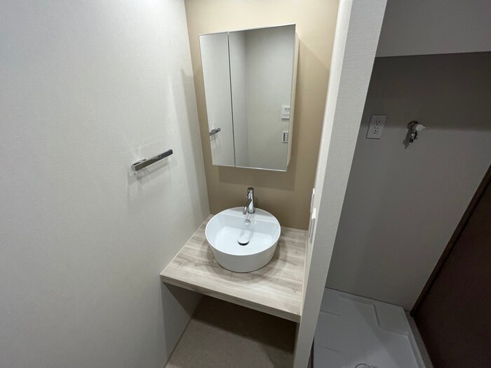 物件内観写真11　(洗面)