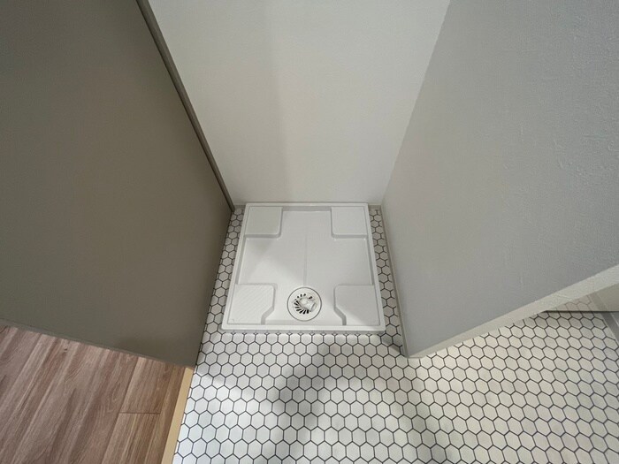 物件内観写真11　(洗濯機置場)