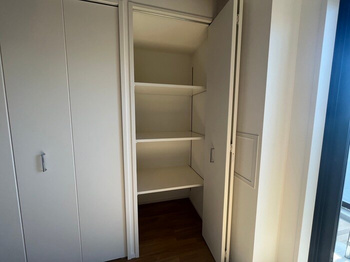 物件内観写真14　(収納)