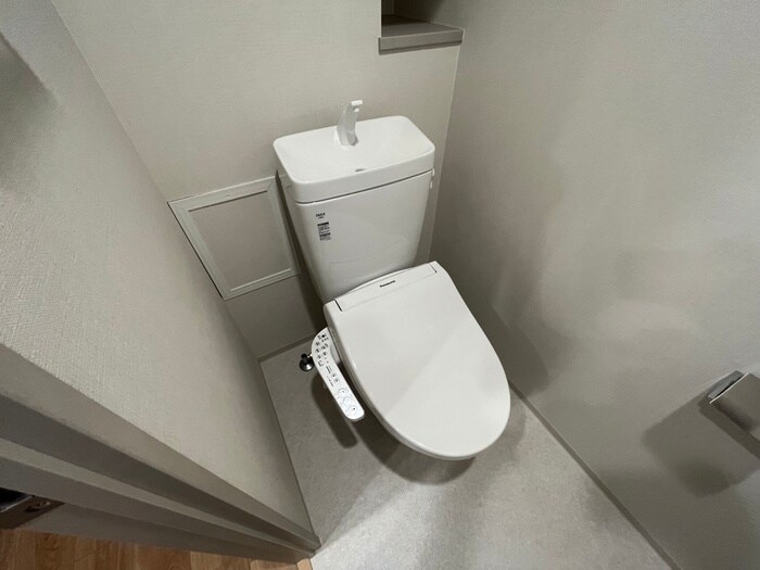 物件内観写真14　(トイレ)