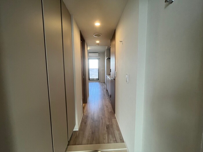 物件内観写真18　(廊下)