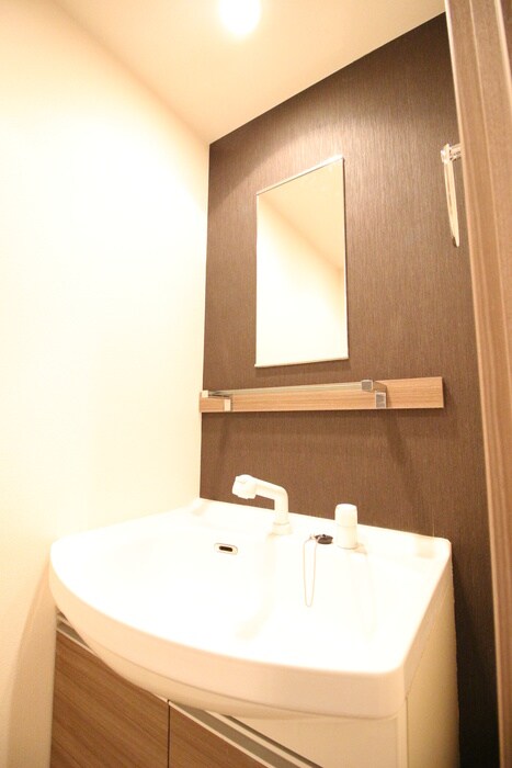 物件内観写真10　(洗面)