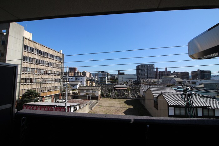 物件内観写真14　(室内からの展望)