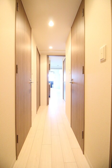 物件内観写真18　(廊下)