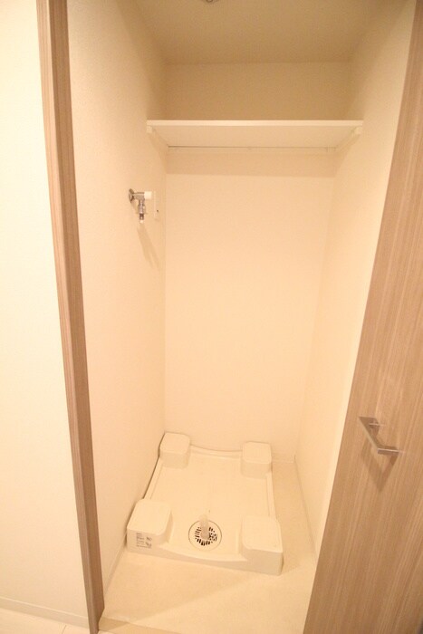 物件内観写真19　(洗濯機置場)