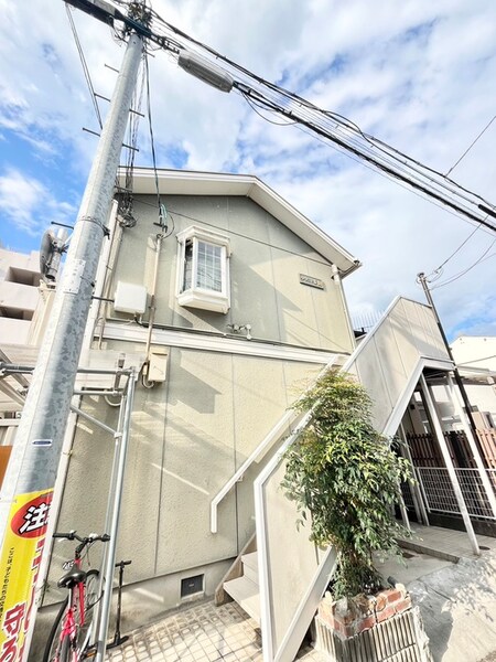 タウニィ多田外観写真