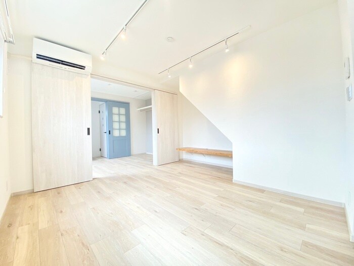 物件内観写真8　(居室)