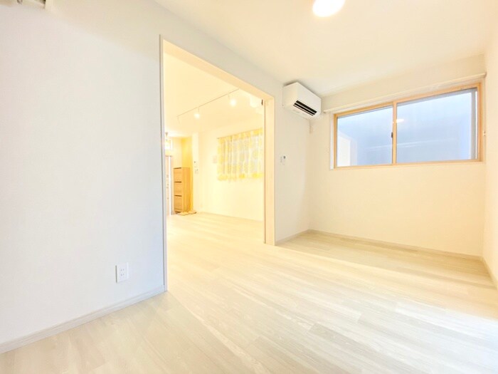 物件内観写真12　(居室)