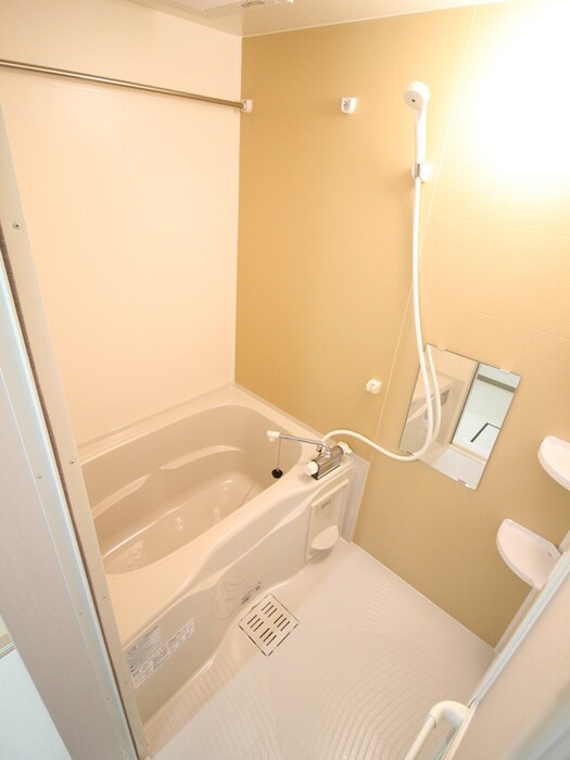 物件内観写真9　(バス／シャワールーム等)