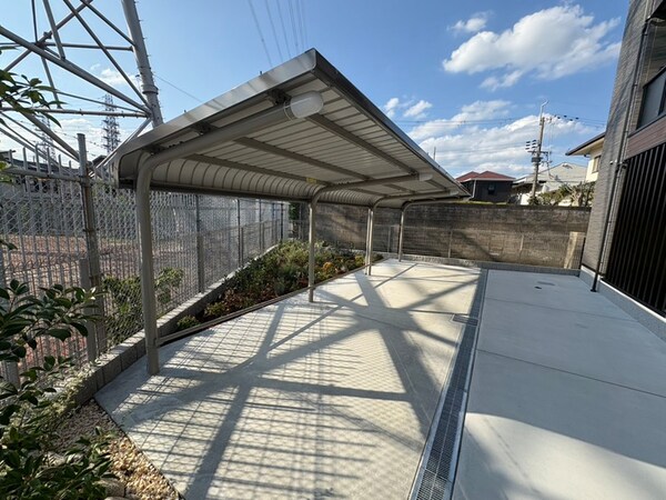 駐輪場