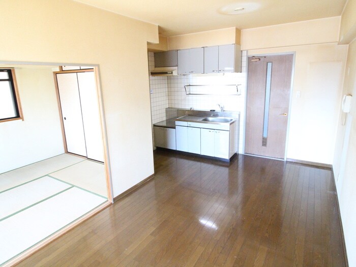 物件内観写真7　(居室)