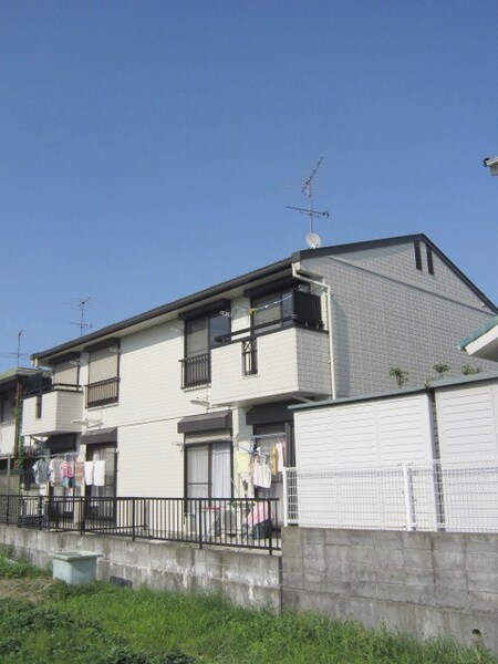 マノワ－ル鳰外観写真