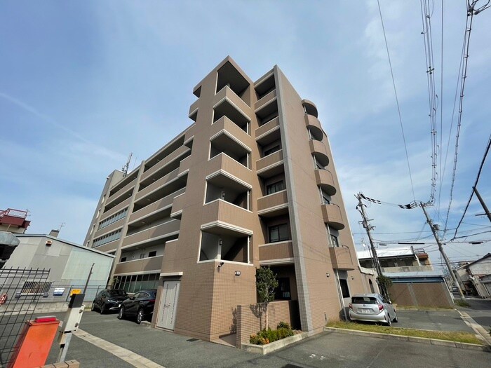 物件外観写真1　(外観写真)