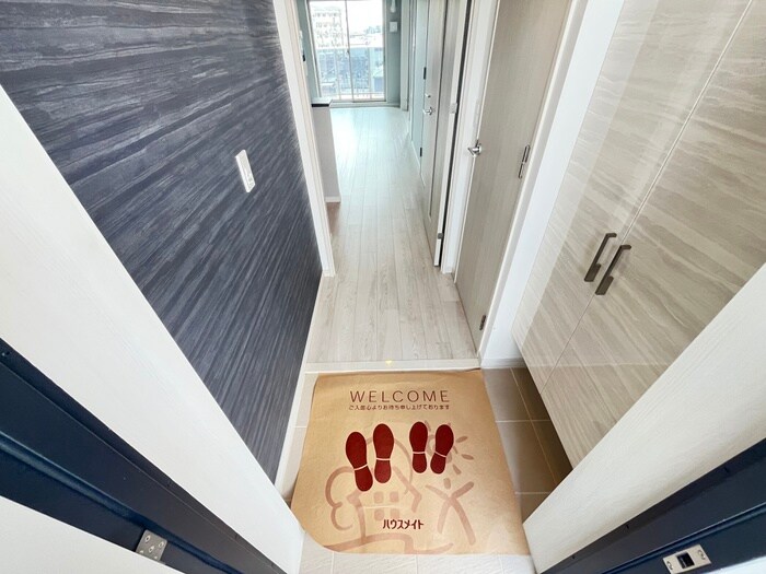 物件内観写真20　(玄関)