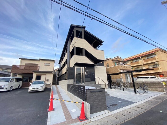 物件外観写真6　(外観写真)