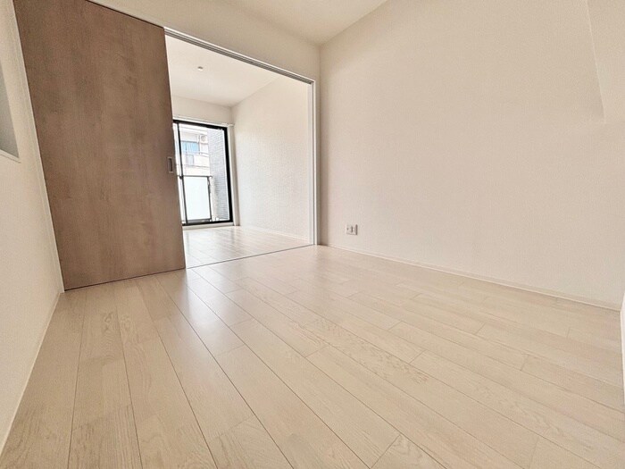 物件内観写真8　(居室)