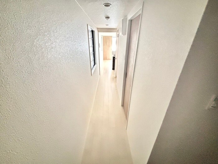 物件内観写真19　(廊下)
