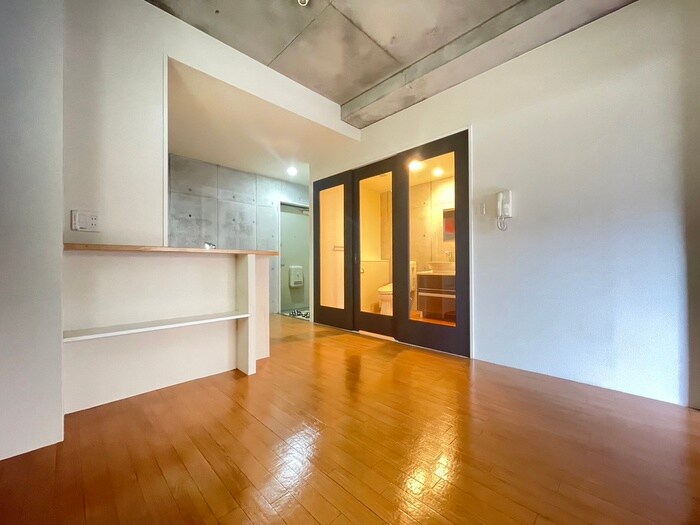 物件内観写真9　(居室)