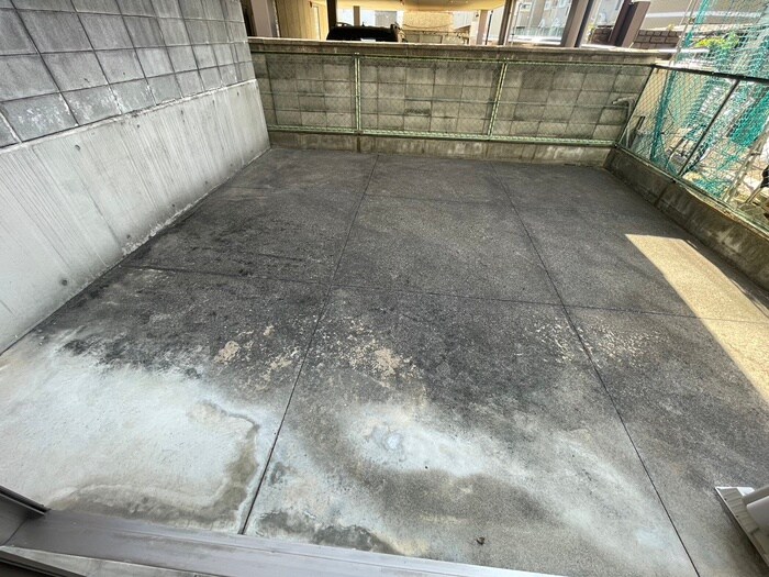 物件内観写真16　(ベランダ・バルコニー)