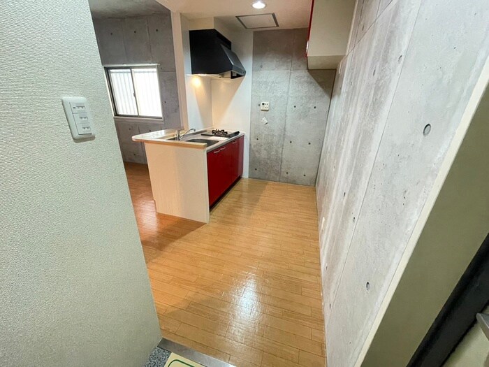 物件内観写真18　(廊下)