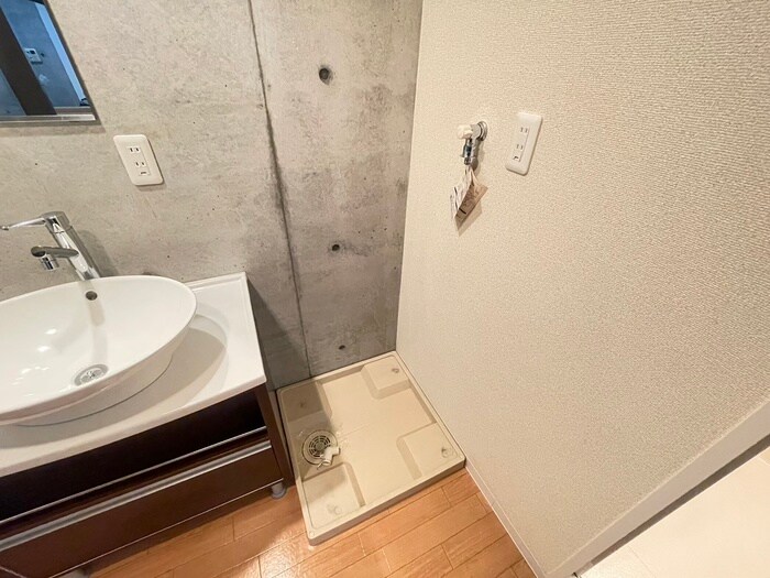 物件内観写真21　(洗濯機置場)