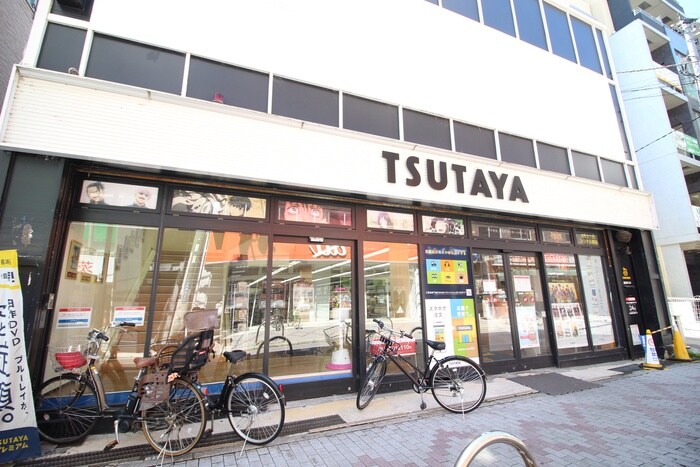 TSUTAYA