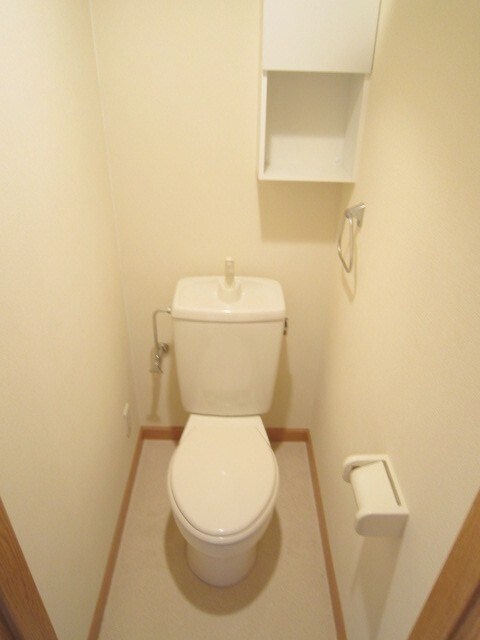 物件内観写真14　(トイレ)