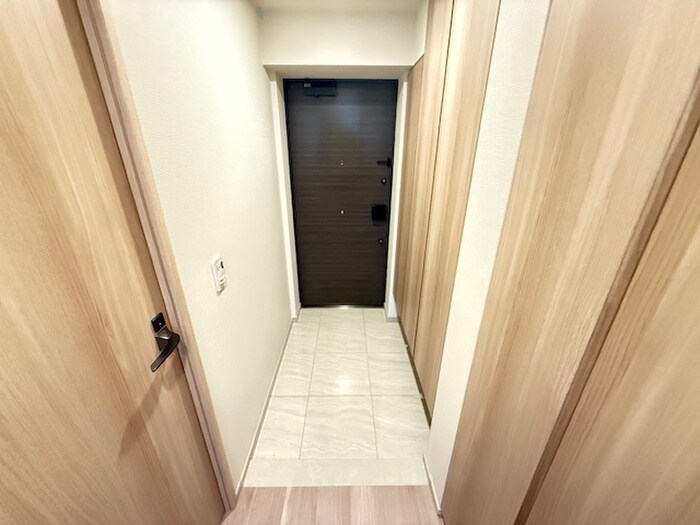 物件内観写真21　(玄関)