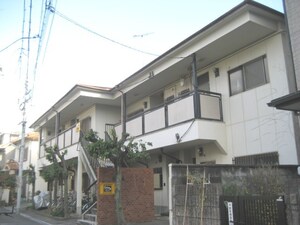 ナンバハイツ外観写真