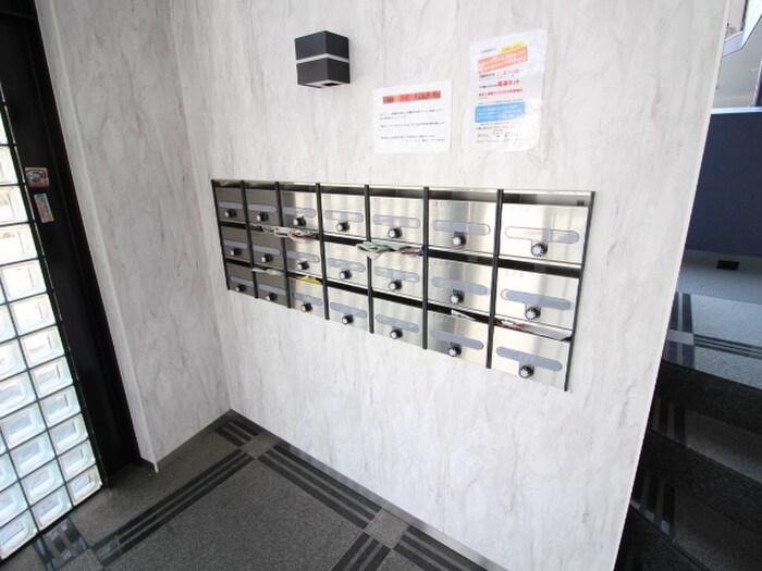 物件外観写真6　(建物設備)