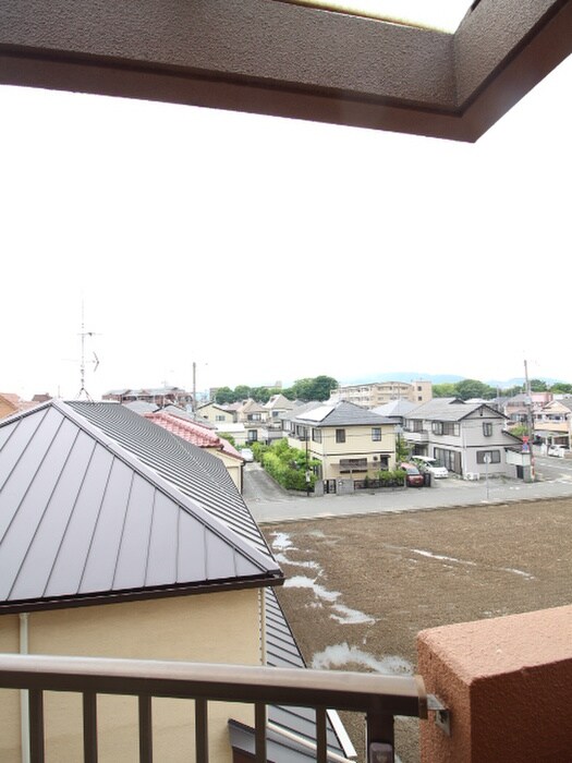 物件内観写真15　(室内からの展望)