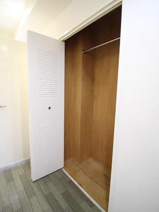 物件内観写真16　(収納)