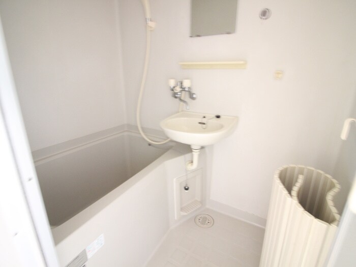 物件内観写真12　(バス／シャワールーム等)