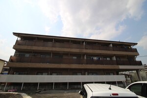 クボタハイツ鼓ヶ滝外観写真