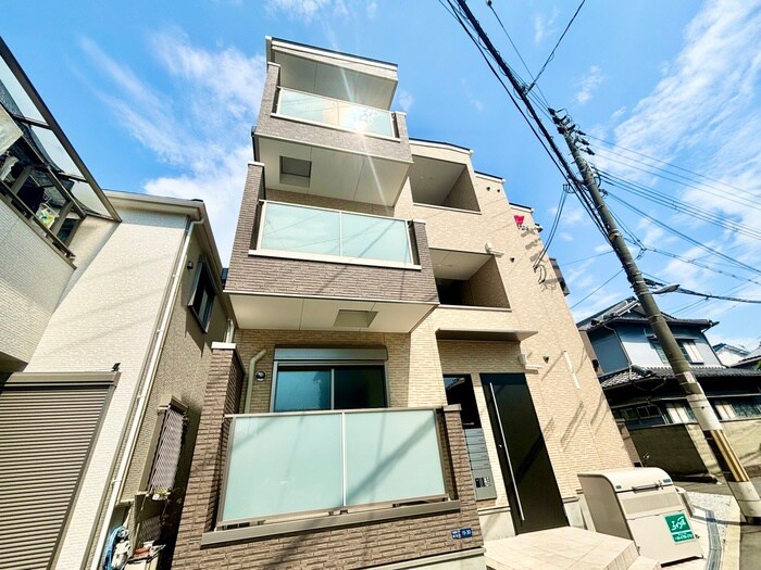 物件外観写真1　(外観写真)