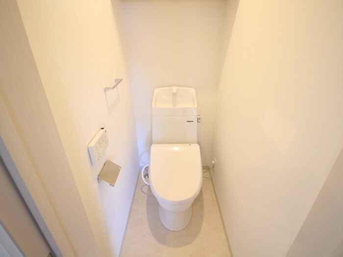 物件内観写真14　(トイレ)